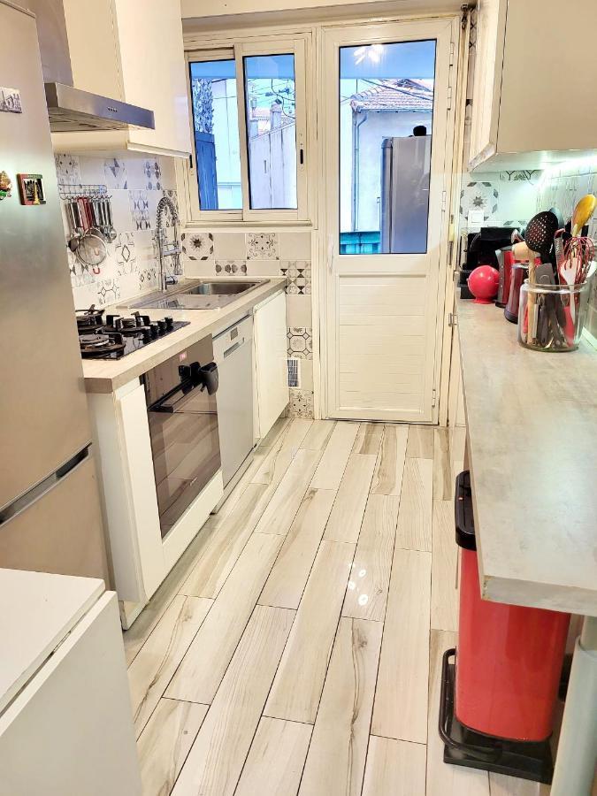 Cannes : Spacious Apartment Екстер'єр фото