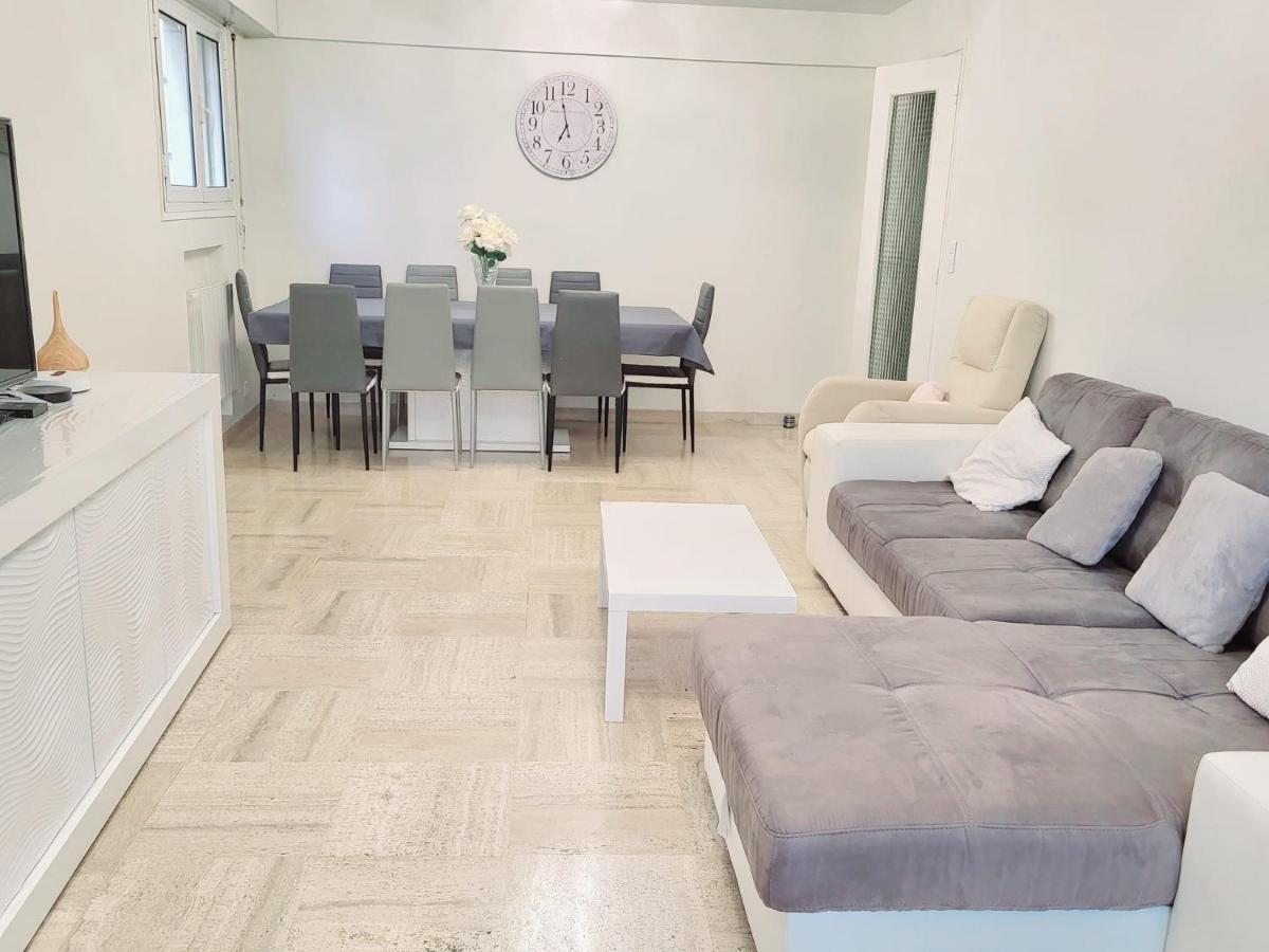 Cannes : Spacious Apartment Екстер'єр фото